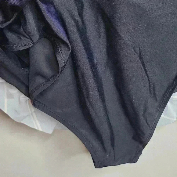 Mazu Swim Leaf Ruched Tummy Control Swim Dress Size Medium - Picture 9 of 12